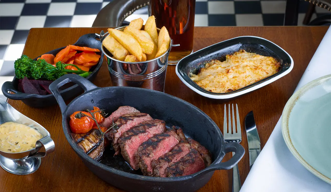 Thorpeness Golf Club & Hotel, Steak Dinner