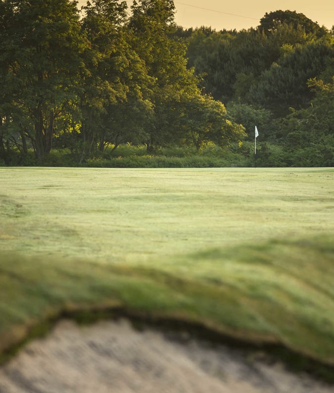 8th hole fairway bunker shot to green Thorpeness Golf Course