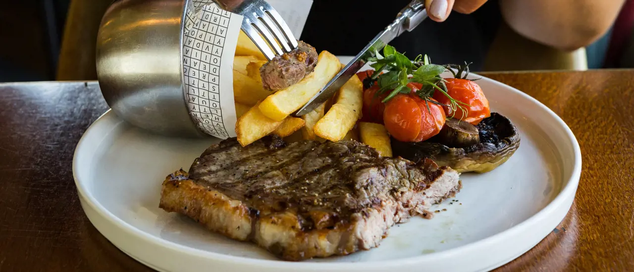 Ogilvie's at Thorpeness Golf Club & Hotel - Sirloin Steak, Chips, Mushrooms, Grilled Vine Tomatoes