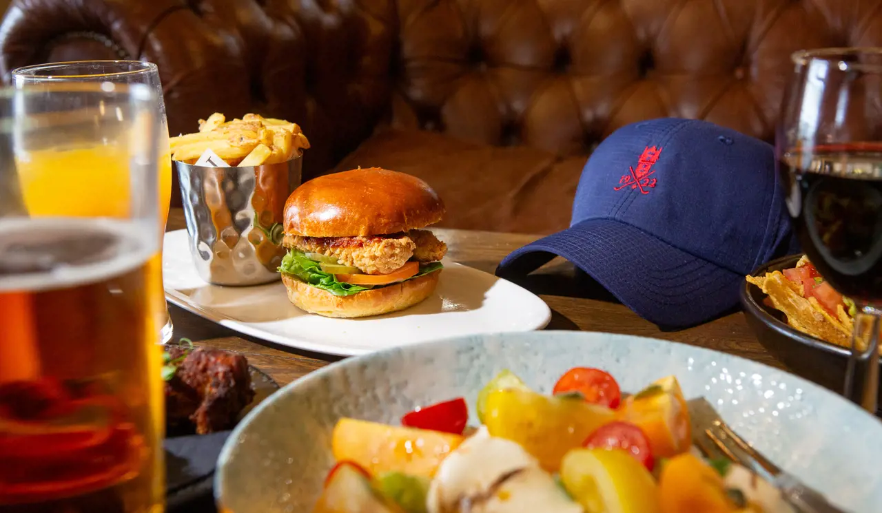 Lunch in Braid's Bar